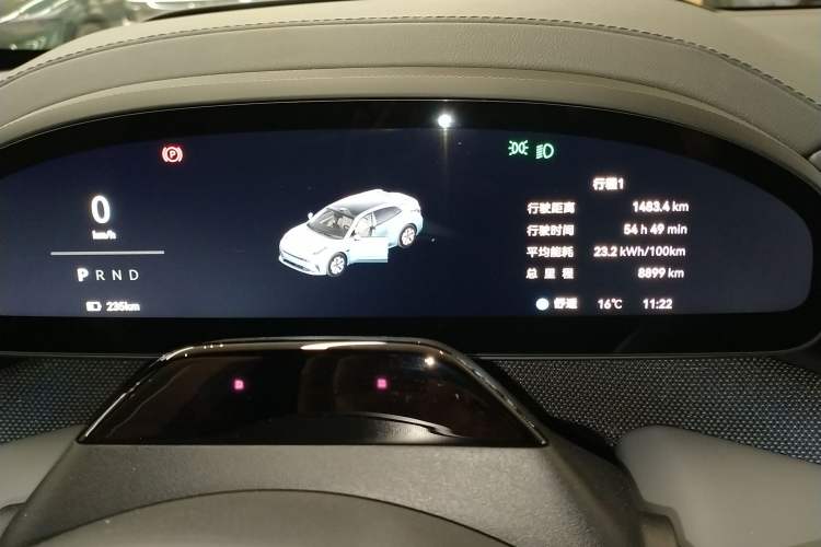 Used Zeekr 001 2025 WE Edition 95 kWh All-Wheel Drive Instrument Cluster