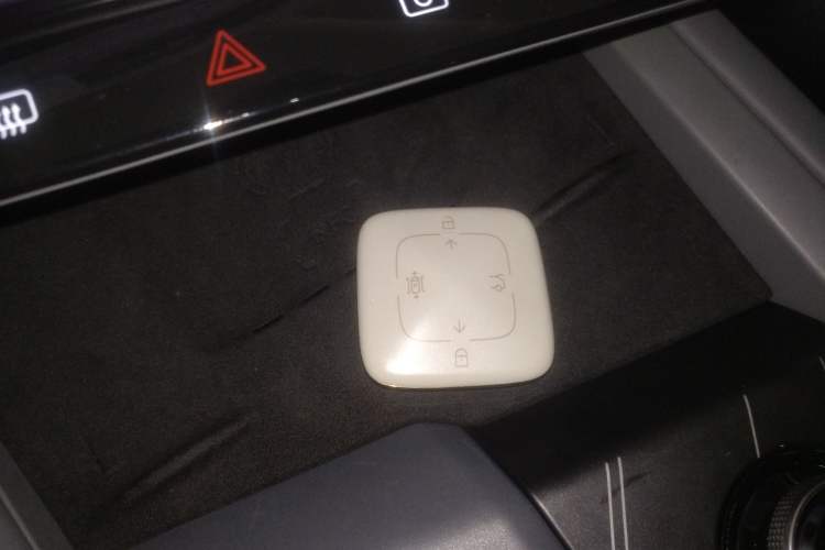 Used Zeekr 001 2025 WE Edition 95 kWh All-Wheel Drive Interior 1