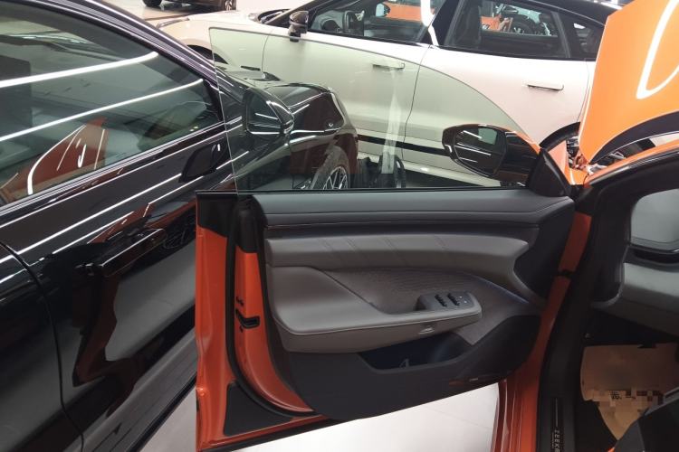 Used Zeekr 001 2025 WE Edition 100 kWh Rear-Wheel Drive Interior 7