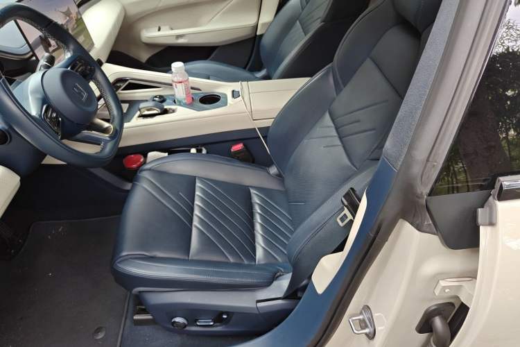Used Zeekr 001 2025 WE Edition 100 kWh Rear-Wheel Drive Left Front Seat
