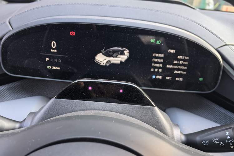 Used Zeekr 001 2025 WE Edition 95 kWh All-Wheel Drive Odometer Close Up