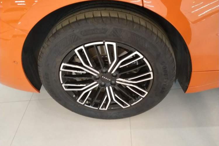 Used Zeekr 001 2025 WE Edition 100 kWh Rear-Wheel Drive Right Rear Wheel Hub