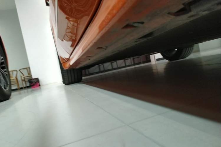 Used Zeekr 001 2025 WE Edition 100 kWh Rear-Wheel Drive Right Side Sill