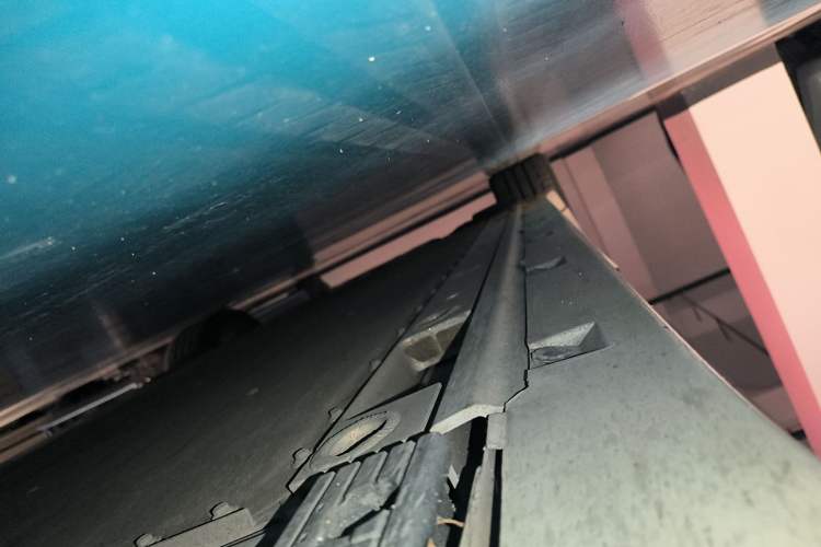 Used Zeekr 001 2025 YOU Edition 100 kWh All-Wheel Drive Right Side Sill