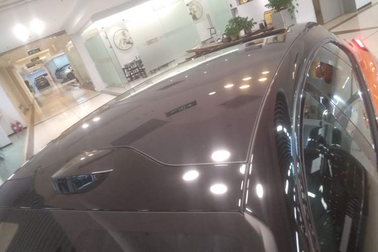 Used Zeekr 001 2025 WE Edition 95 kWh All-Wheel Drive Roof