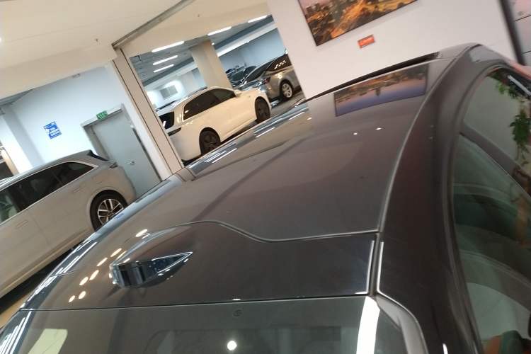 Used Zeekr 001 2025 WE Edition 100 kWh Rear-Wheel Drive Roof