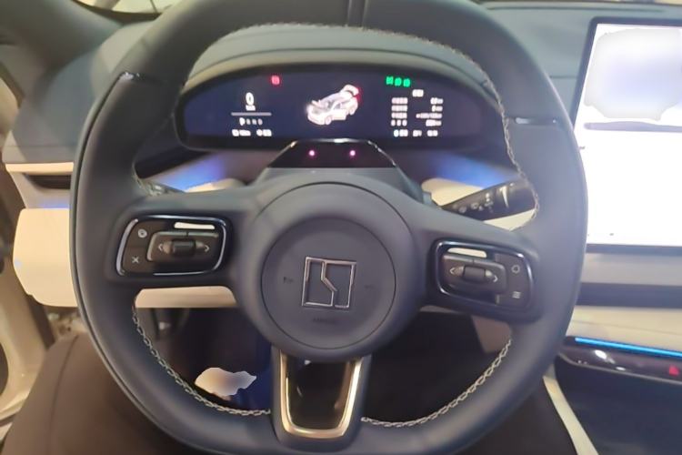 Used Zeekr 001 2025 YOU Edition 100 kWh All-Wheel Drive Steering Wheel