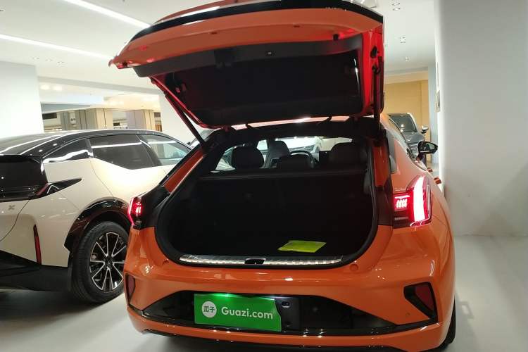 Used Zeekr 001 2025 WE Edition 95 kWh All-Wheel Drive Trunk