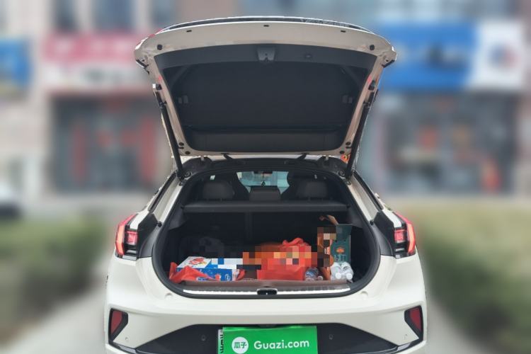 Used Zeekr 001 2025 WE Edition 95 kWh All-Wheel Drive Trunk