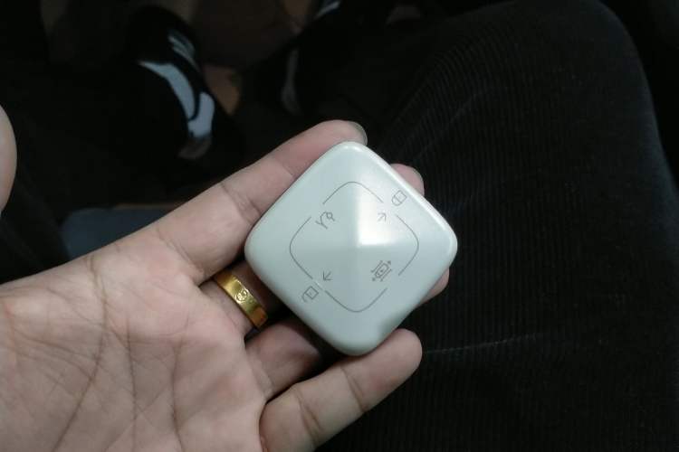 Used Zeekr 001 2025 WE Edition 100 kWh Rear-Wheel Drive Vehicle Key