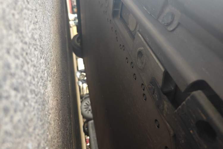 Used Zeekr 001 2026 95° All-Wheel-Drive Max Edition Chassis Rear Left