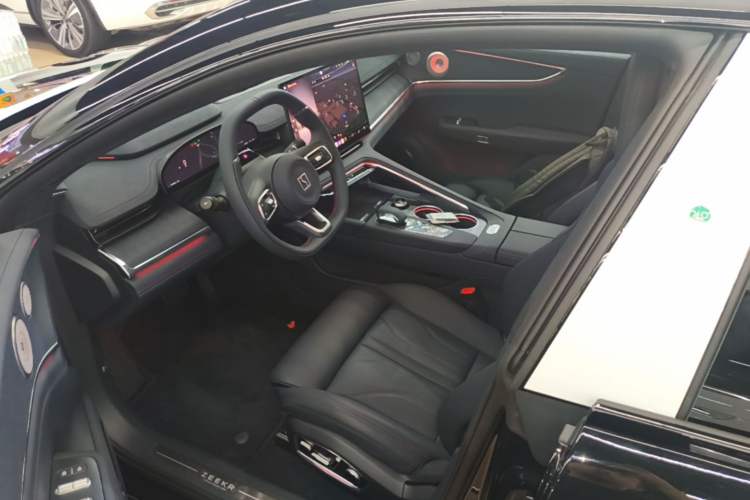 Used Zeekr 001 2026 Model 103° Rear-Drive Max Version Driver Seat