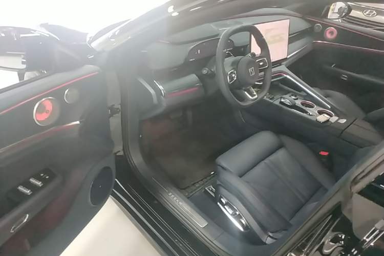 Used Zeekr 001 2026 95° All-Wheel-Drive Max Edition Driver Seat