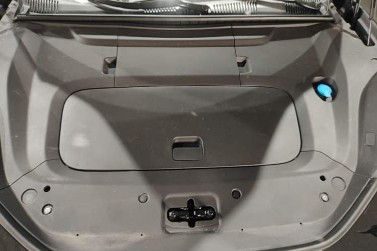 Used Zeekr 001 2026 Model 103° Rear-Drive Max Version Engine Bay