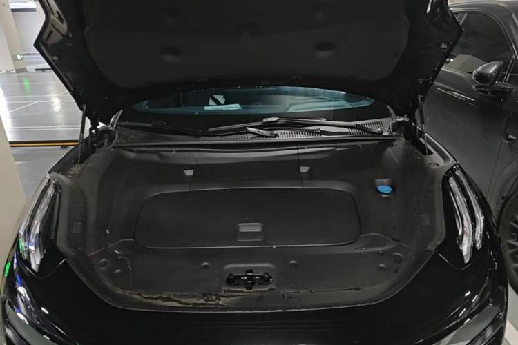 Used Zeekr 001 2026 95° All-Wheel-Drive Max Edition Engine Bay