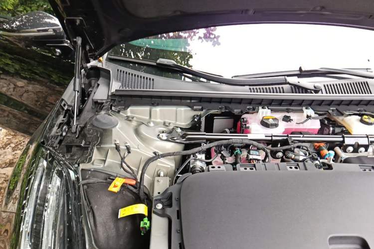 Used Zeekr 001 2026 Model 103° Rear-Drive Max Version Engine Bay Right