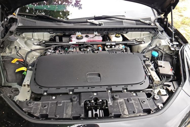 Used Zeekr 001 2026 Model 103° Rear-Drive Max Version Engine Bay
