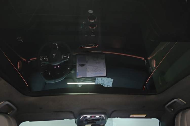 Used Zeekr 001 2026 95° All-Wheel-Drive Max Edition Headliner
