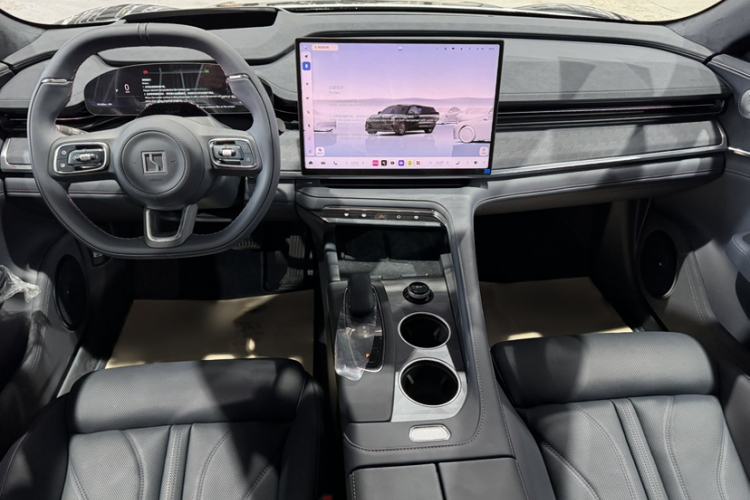 Used Zeekr 001 2026 Model 103° Rear-Drive Max Version Interior 1