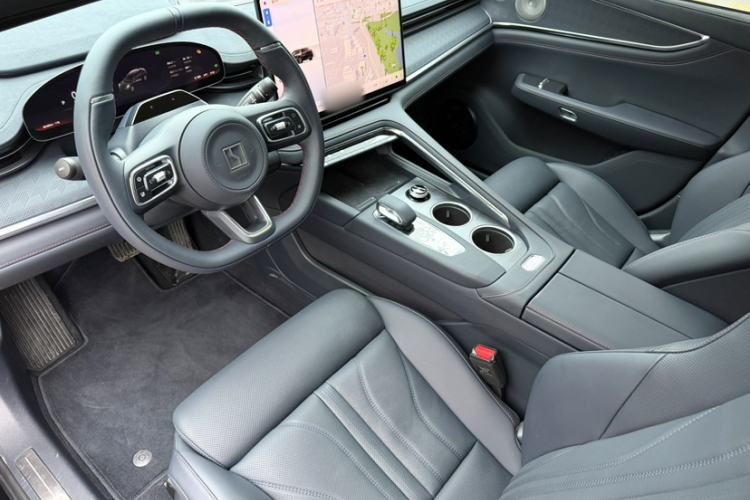 Used Zeekr 001 2026 95° All-Wheel-Drive Max Edition Interior 8