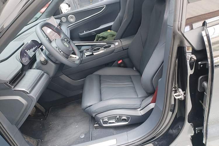 Used Zeekr 001 2026 Model 103° Rear-Drive Max Version Left Front Seat