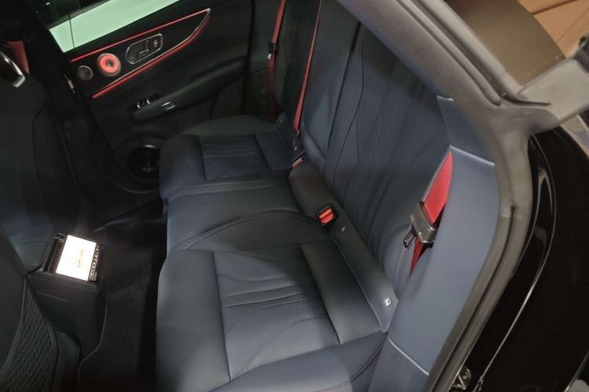 Used Zeekr 001 2026 Model 103° Rear-Drive Max Version Left Rear Seat