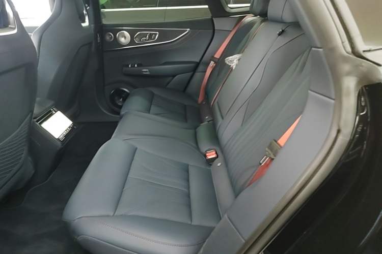 Used Zeekr 001 2026 Model 103° Rear-Drive Max Version Left Rear Seat