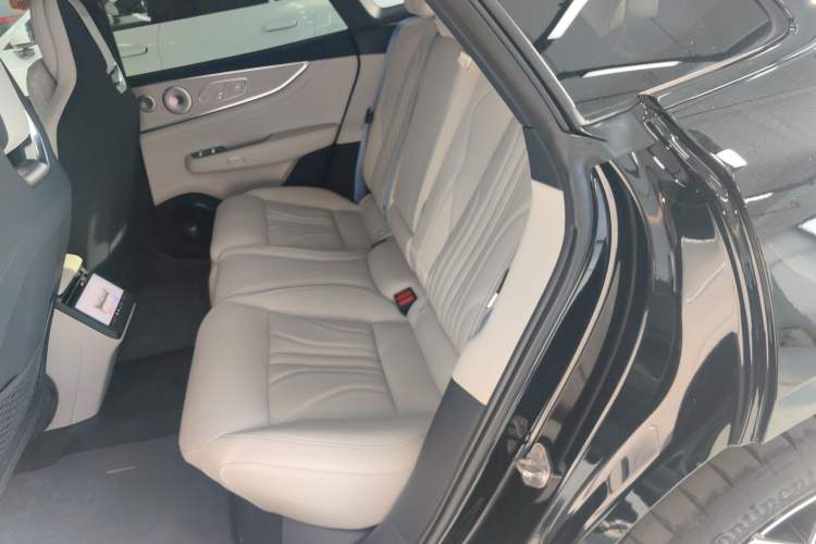 Used Zeekr 001 2026 95° All-Wheel-Drive Max Edition Left Rear Seat