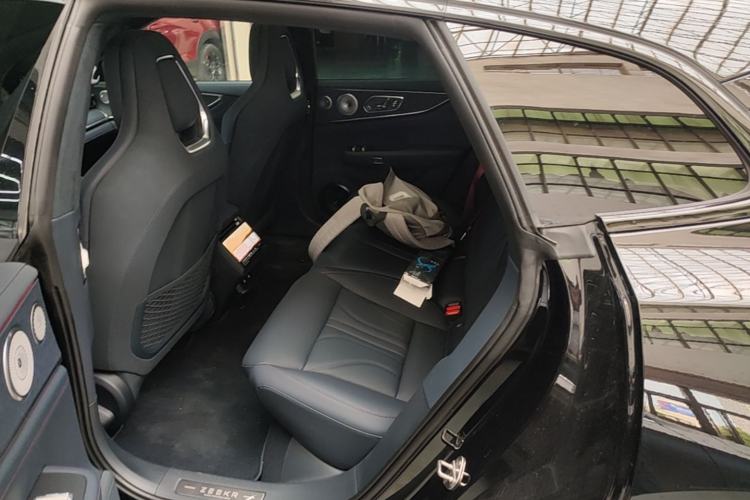 Used Zeekr 001 2026 Model 103° Rear-Drive Max Version Left Rear Seat