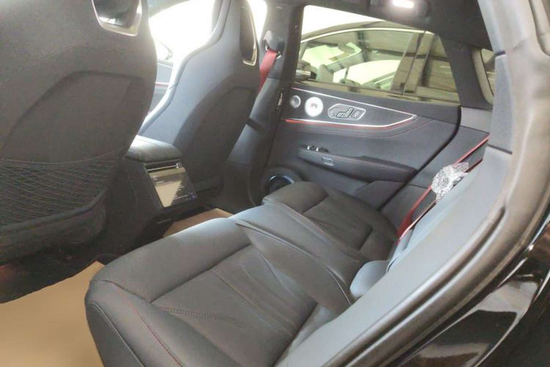 Used Zeekr 001 2026 Model 103° Rear-Drive Max Version Left Rear Seat