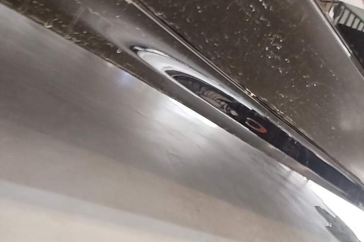 Used Zeekr 001 2026 95° All-Wheel-Drive Max Edition Right Side Sill
