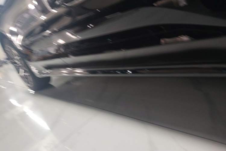Used Zeekr 001 2026 Model 103° Rear-Drive Max Version Right Side Sill