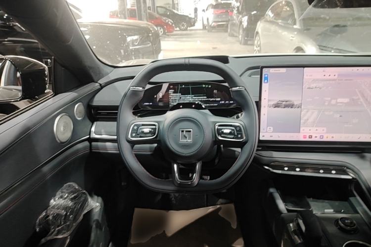 Used Zeekr 001 2026 Model 103° Rear-Drive Max Version Steering Wheel