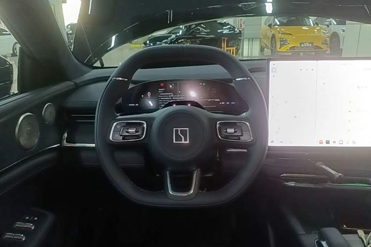 Used Zeekr 001 2026 Model 103° Rear-Drive Max Version Steering Wheel