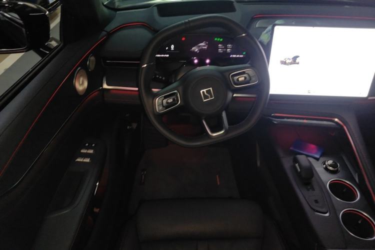 Used Zeekr 001 2026 Model 103° Four-Wheel Drive Ultra Version Steering Wheel