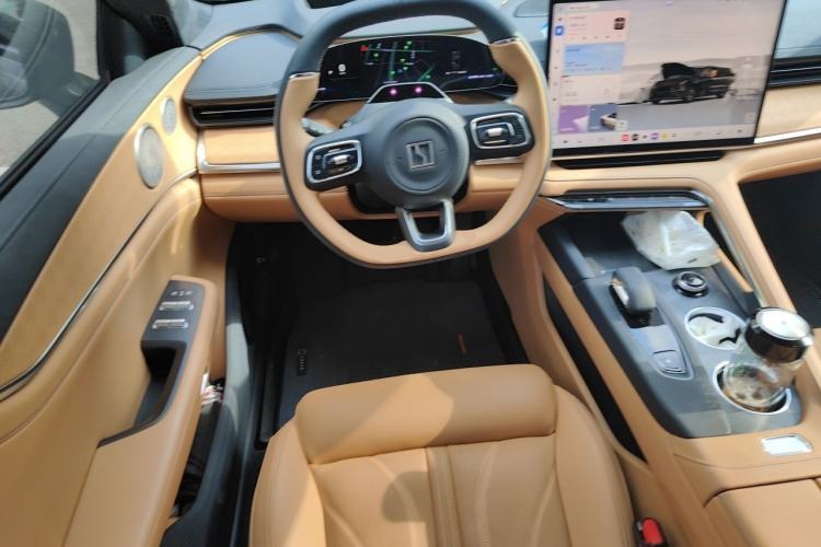 Used Zeekr 001 2026 95° All-Wheel-Drive Max Edition Steering Wheel