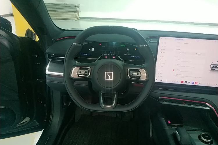 Used Zeekr 001 2026 95° All-Wheel-Drive Max Edition Steering Wheel