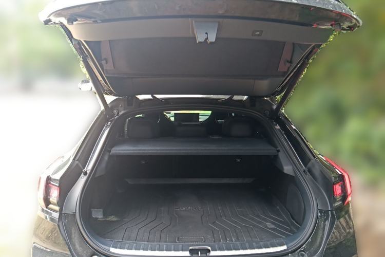 Used Zeekr 001 2026 Model 103° Rear-Drive Max Version Trunk