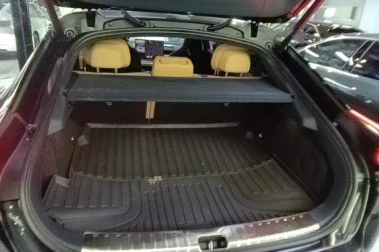 Used Zeekr 001 2026 Model 103° Rear-Drive Max Version Trunk