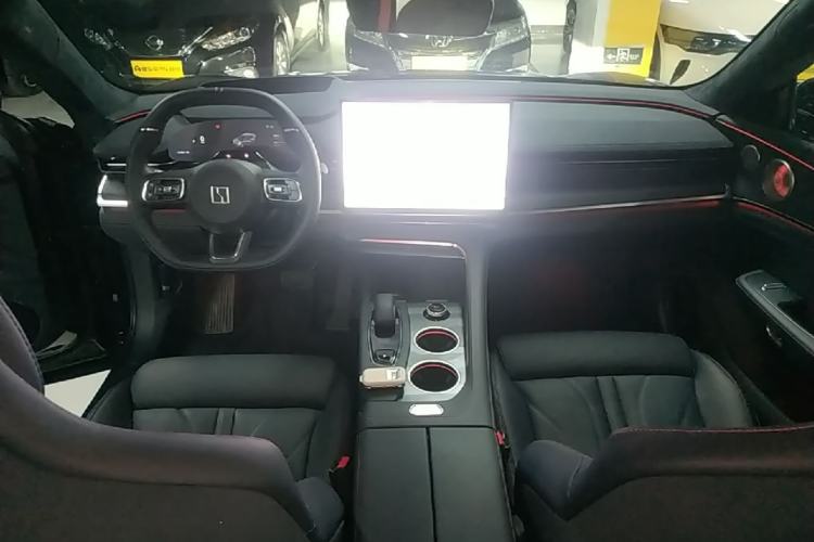 Used Zeekr 001 2026 95° All-Wheel-Drive Max Edition Center Console