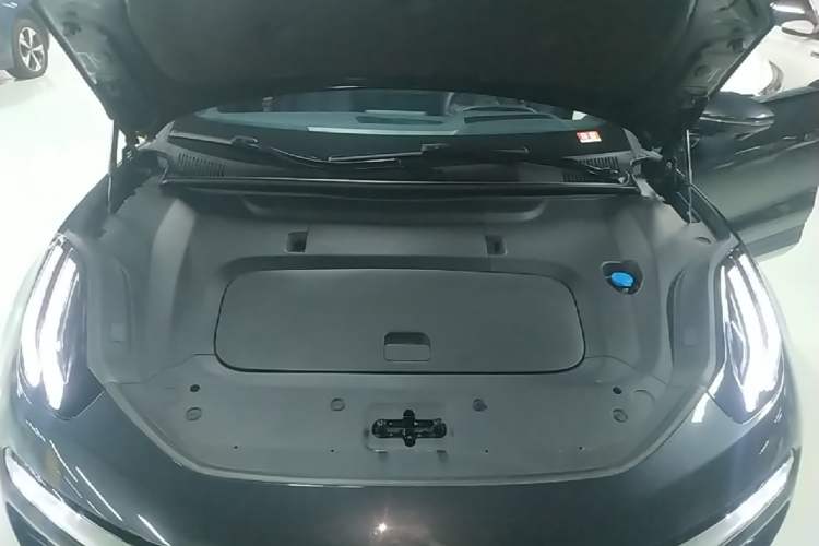 Used Zeekr 001 2026 95° All-Wheel-Drive Max Edition Engine Bay