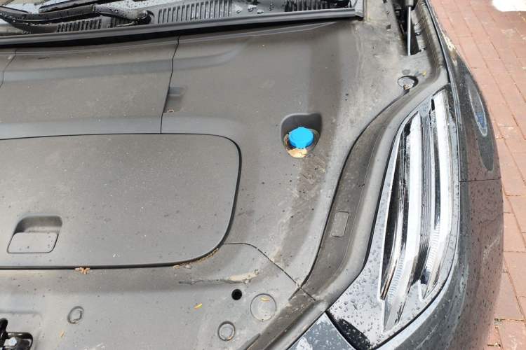 Used Zeekr 001 2026 Model 103° Four-Wheel Drive Ultra Version Engine Bay Left
