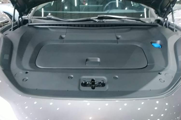 Used Zeekr 001 2026 95° All-Wheel-Drive Max Edition Engine Bay
