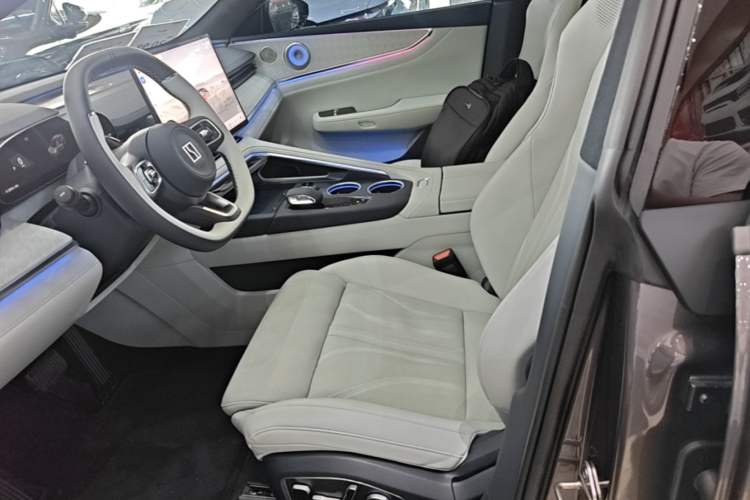 Used Zeekr 001 2026 Model 103° Rear-Drive Max Version Left Front Seat