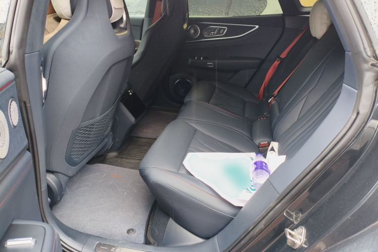 Used Zeekr 001 2026 Model 103° Four-Wheel Drive Ultra Version Left Rear Seat