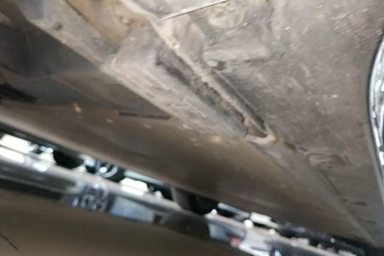 Used Zeekr 001 2026 95° All-Wheel-Drive Max Edition Left Side Sill