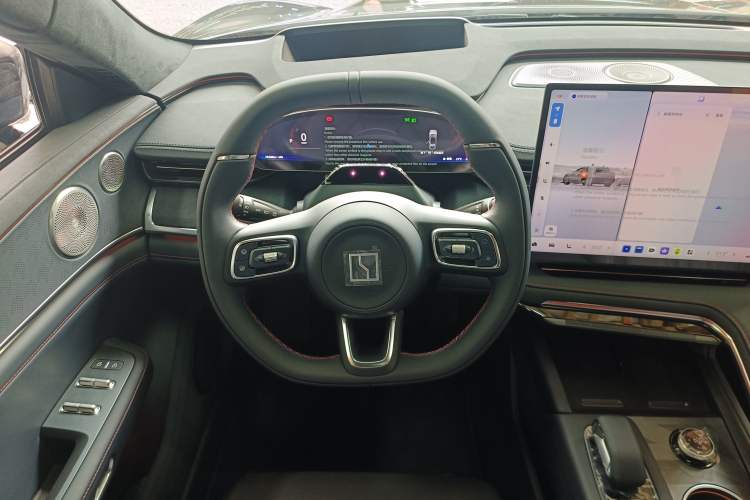 Used Zeekr 001 2026 Model 103° Rear-Drive Max Version Steering Wheel