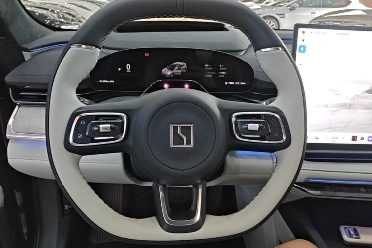 Used Zeekr 001 2026 Model 103° Rear-Drive Max Version Steering Wheel