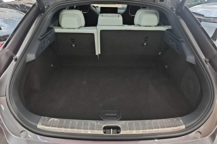 Used Zeekr 001 2026 Model 103° Rear-Drive Max Version Trunk