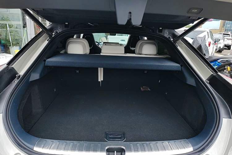 Used Zeekr 001 2026 95° All-Wheel-Drive Max Edition Trunk